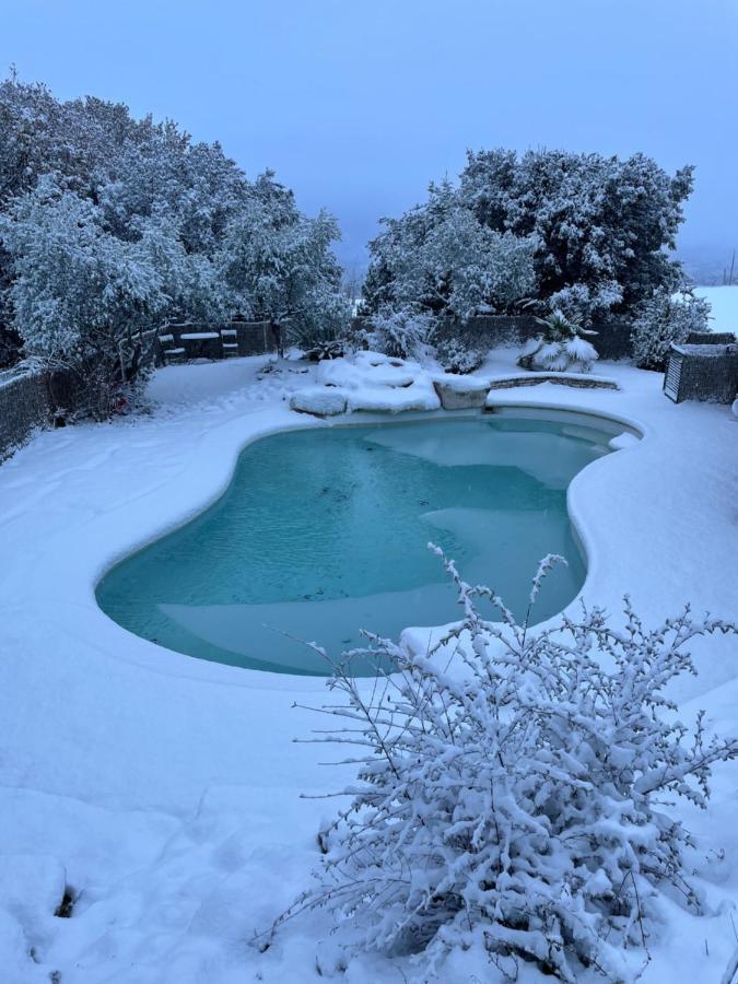 Gite La Maison Dans L'Olivette โอเรซง ภายนอก รูปภาพ